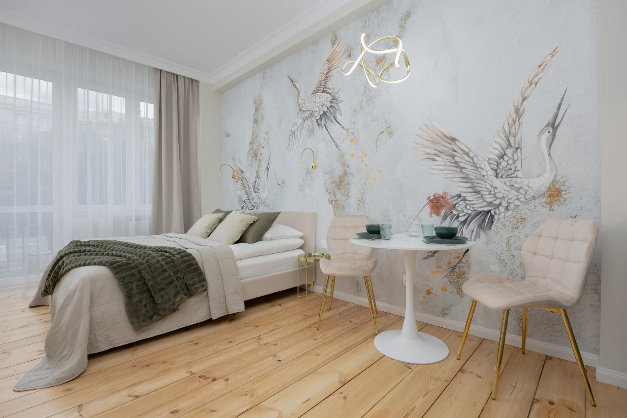 Elegant Grojecka In By Renters * Warszawa
