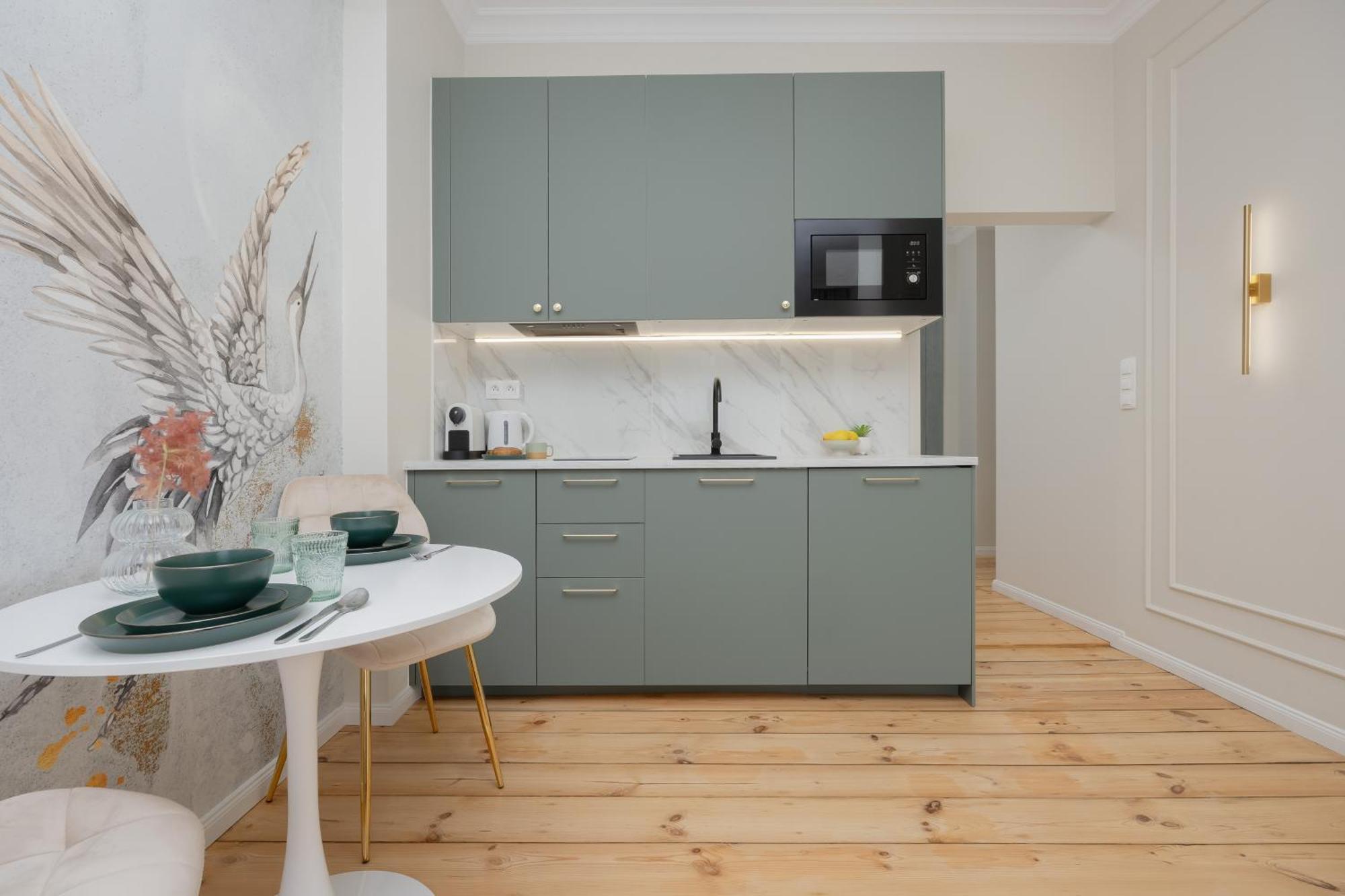 Elegant Grojecka In By Renters